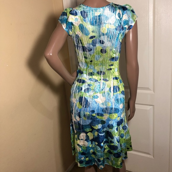 Komarov Geometric Stretch Pleated A Line Dress - Picture 4 of 6